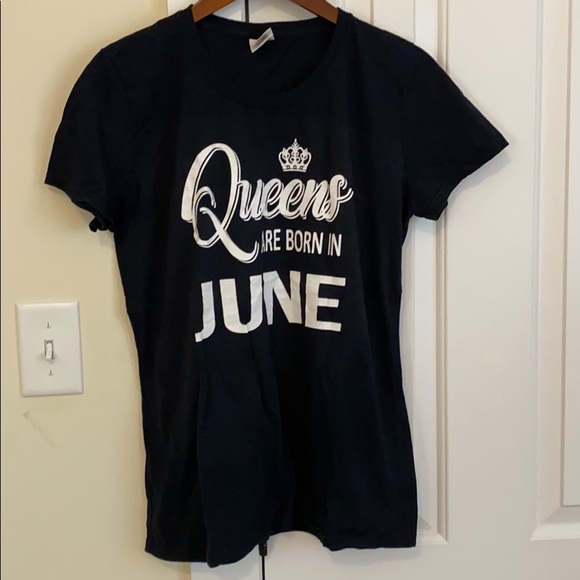 T-shirt “ Queens Born in June “ - Picture 1 of 5